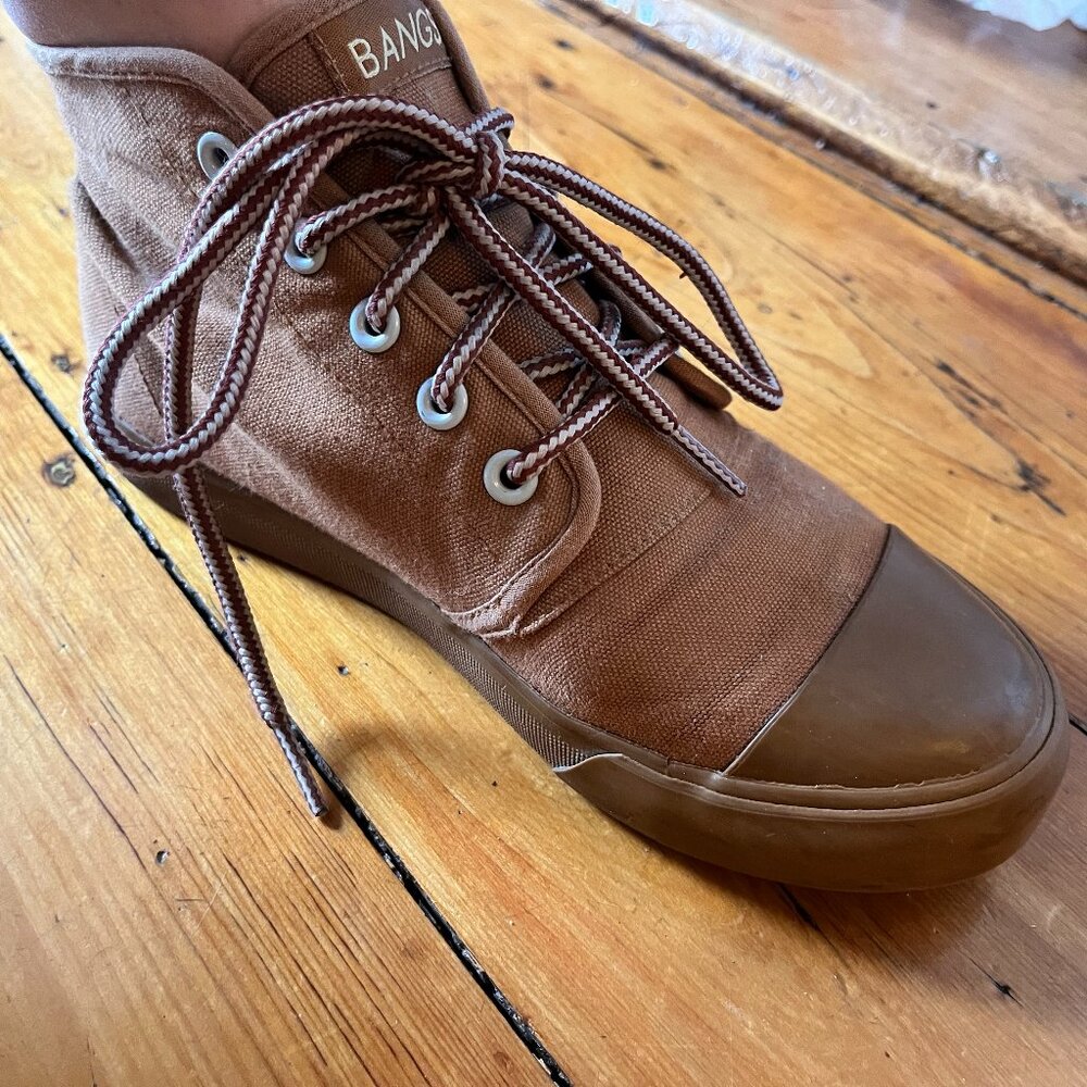Women's Lace Up Sneakers